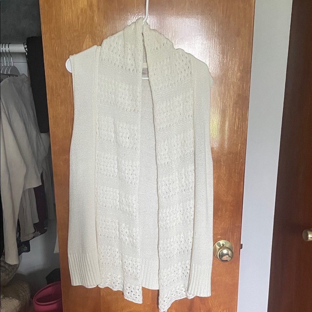 GAP Cream Sleeveless Open-Front Knit Cardigan